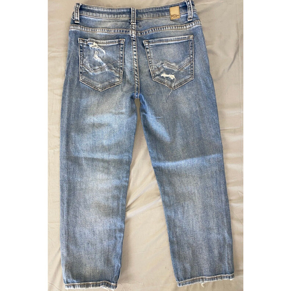 BKE by Buckle Payton Universal Fit Destroyed Mid-Rise Stretch Denim Jeans. 28. - Picture 4 of 5